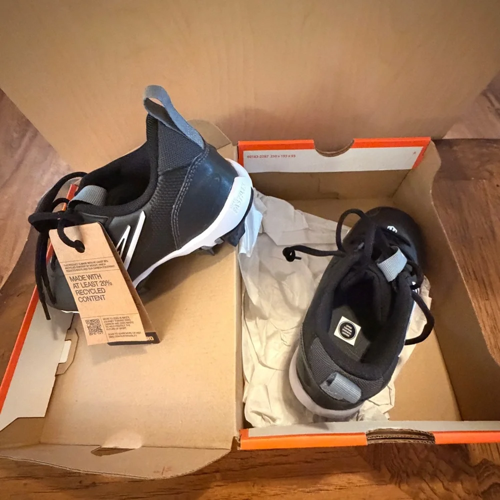 Nike baseball brand